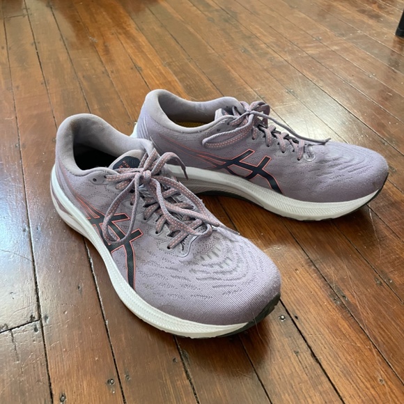 ASICS GT 2000 - Picture 3 of 4